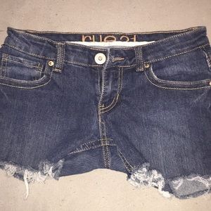 Cut off jean shorts